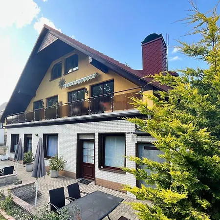 Apartment Ferienhus Baabe FeWo 02 Terrasse, gratis Nutzung vom AHOI Erlebnisbad und Sauna in Sellin *