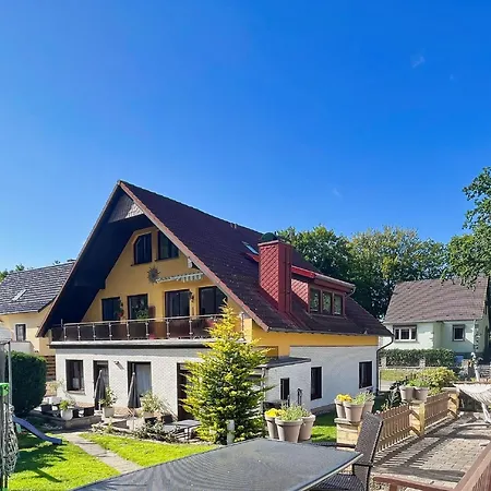 Ferienhus Baabe FeWo 02 Terrasse, gratis Nutzung vom AHOI Erlebnisbad und Sauna in Sellin Baabe