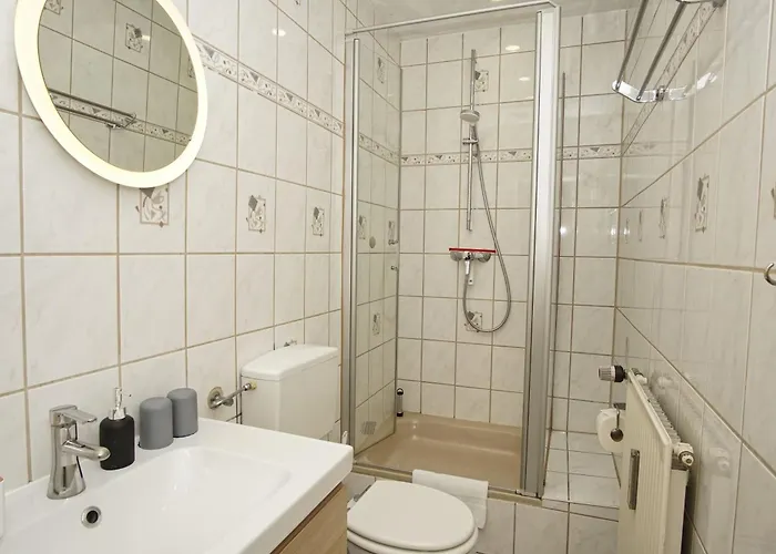 Ferienhus 02 Terrasse, Gratis Nutzung Vom Ahoi Erlebnisbad Und Sauna In Sellin Appartement *